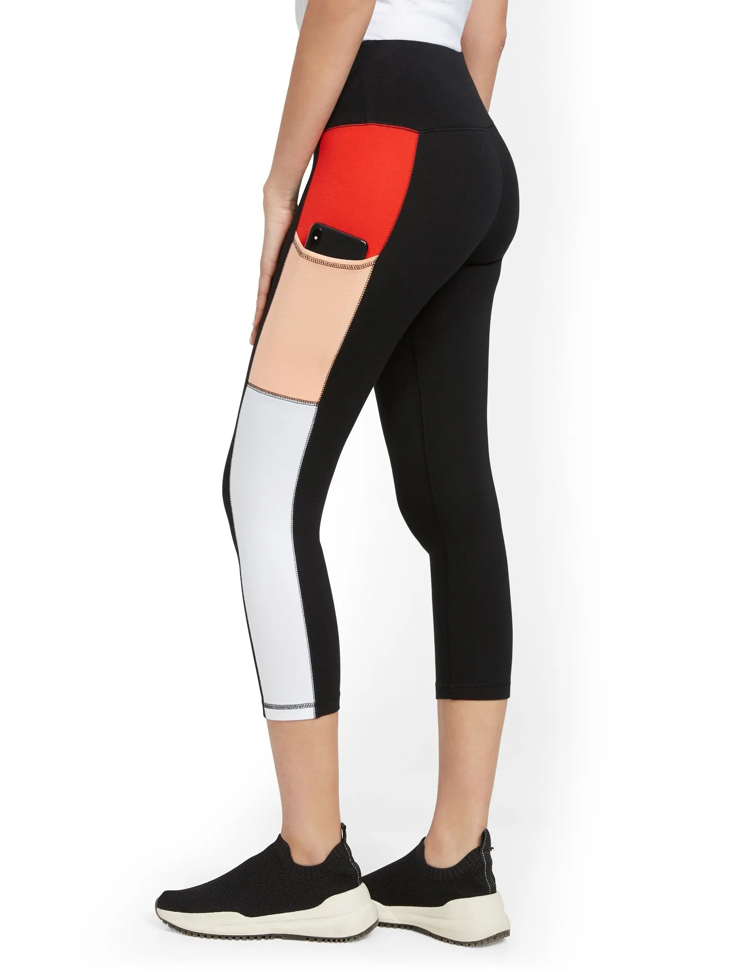 Colorblock High-Waisted Capri Pocket Legging