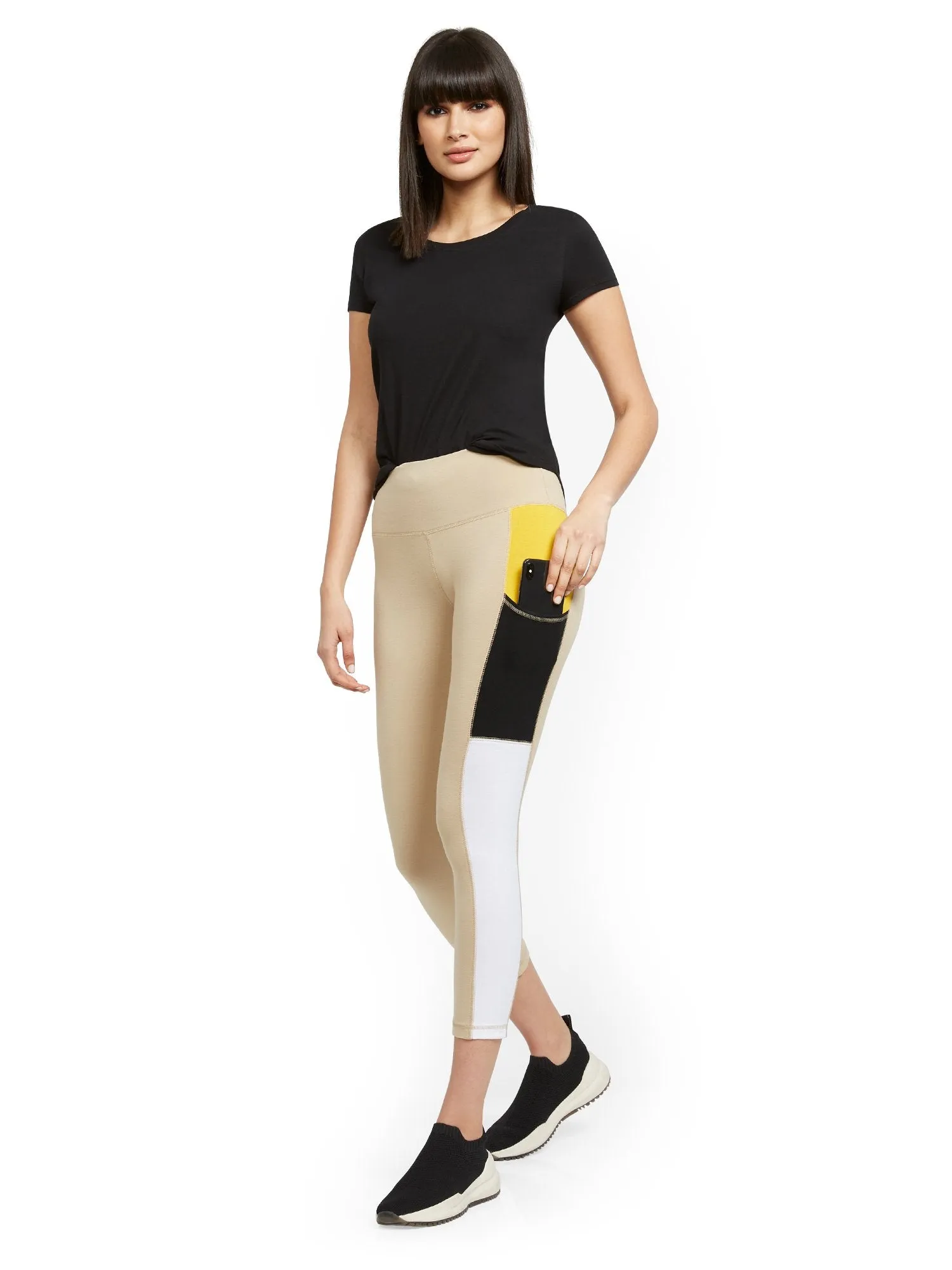 Colorblock High-Waisted Capri Pocket Legging