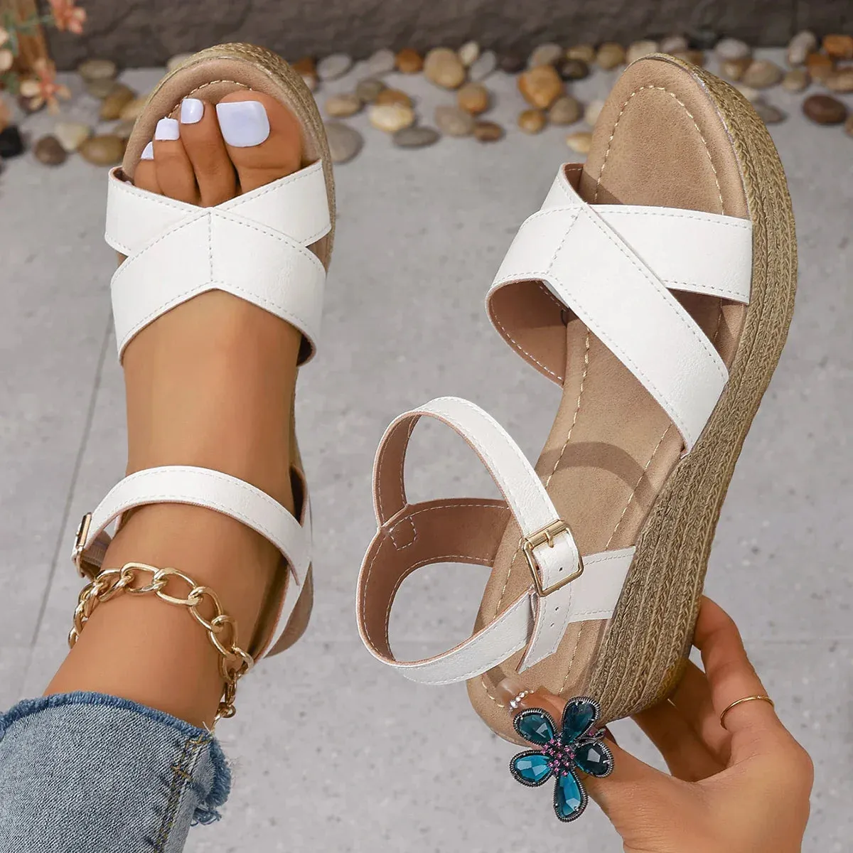 Daphne | Chic Wedge Sandals