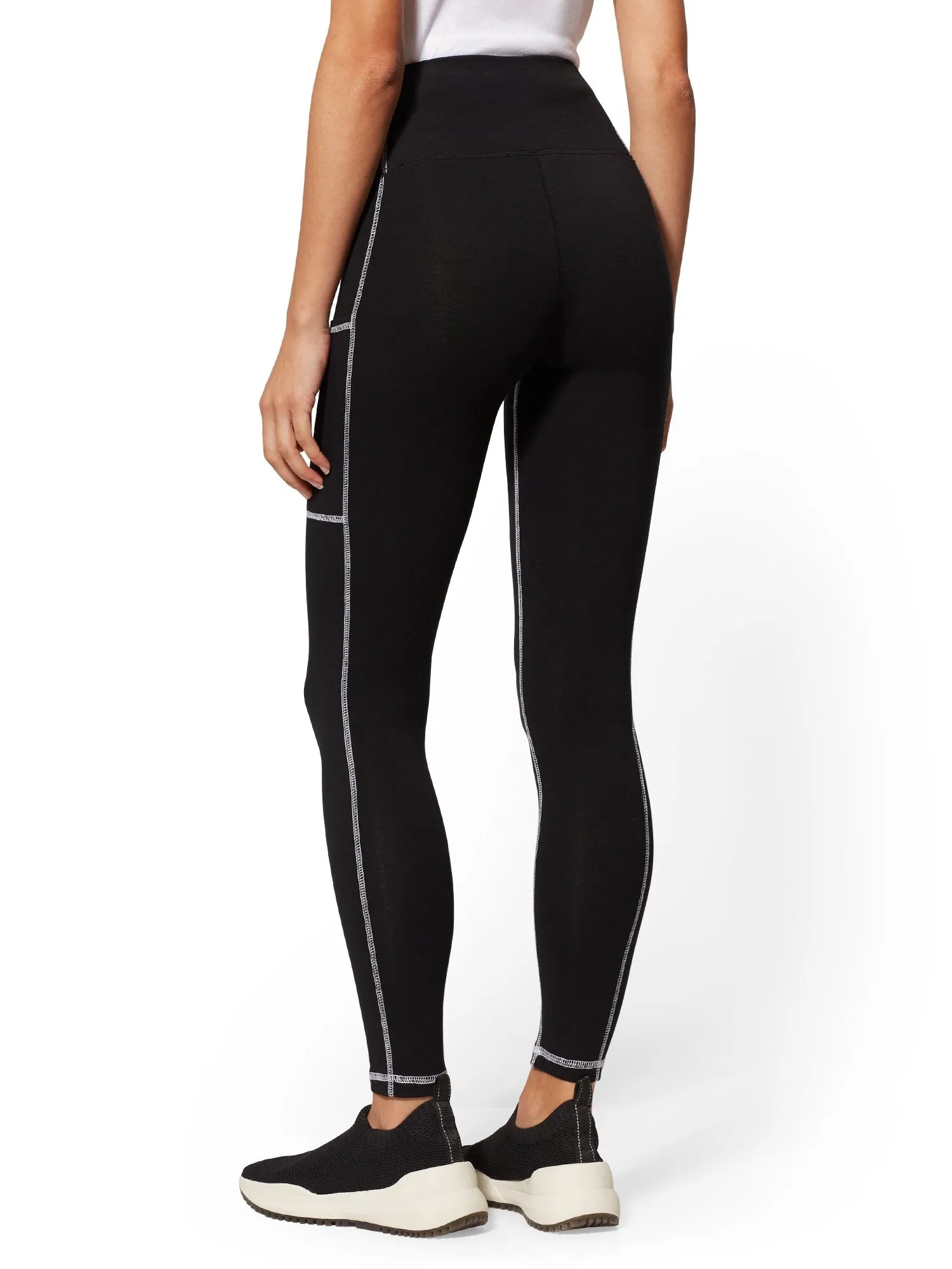 High-Waisted Black Pocket Legging