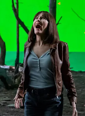 Leather Jacket worn by Leslie Mann