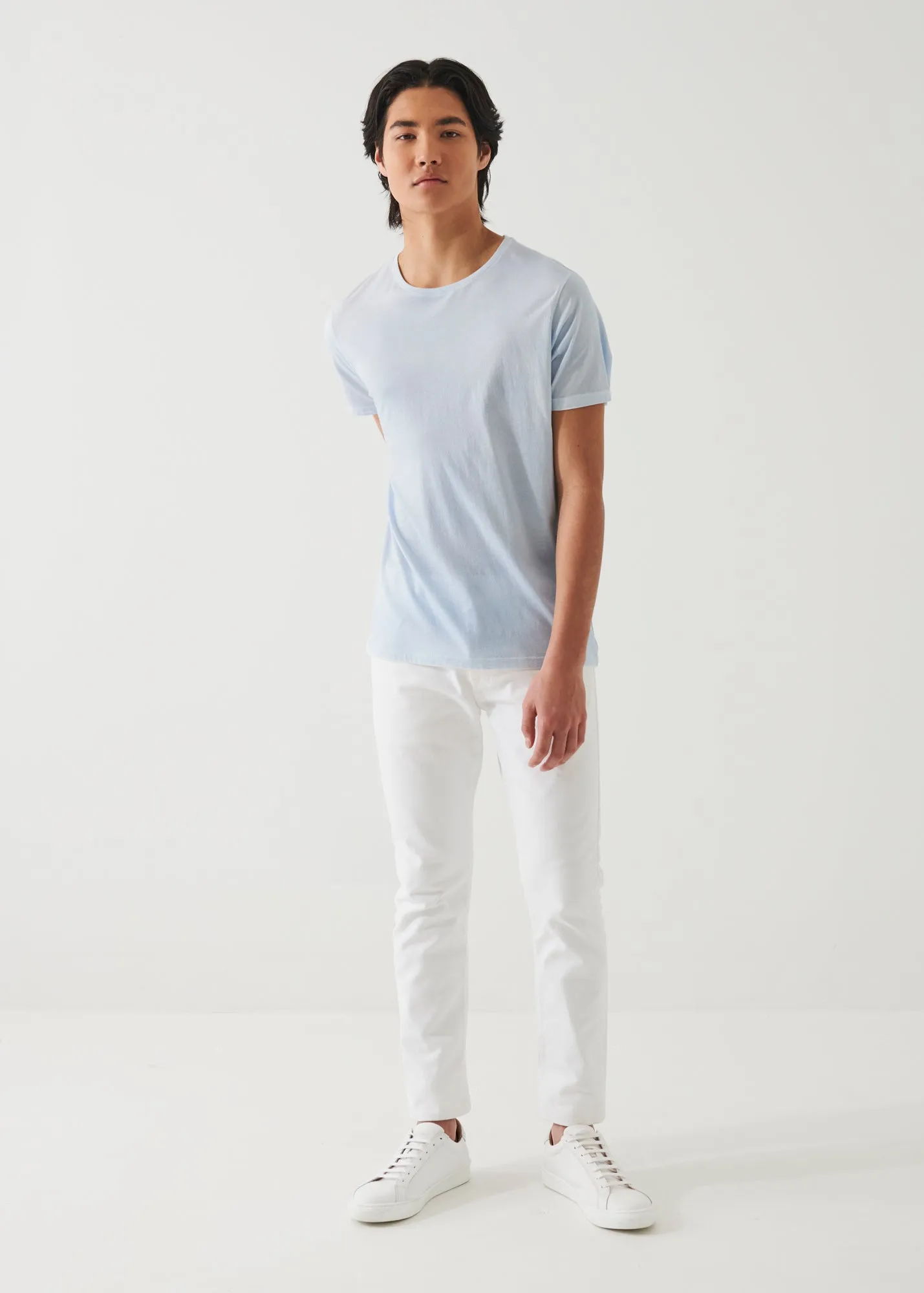 LIGHTWEIGHT PIMA COTTON SPRAY WASH T-SHIRT