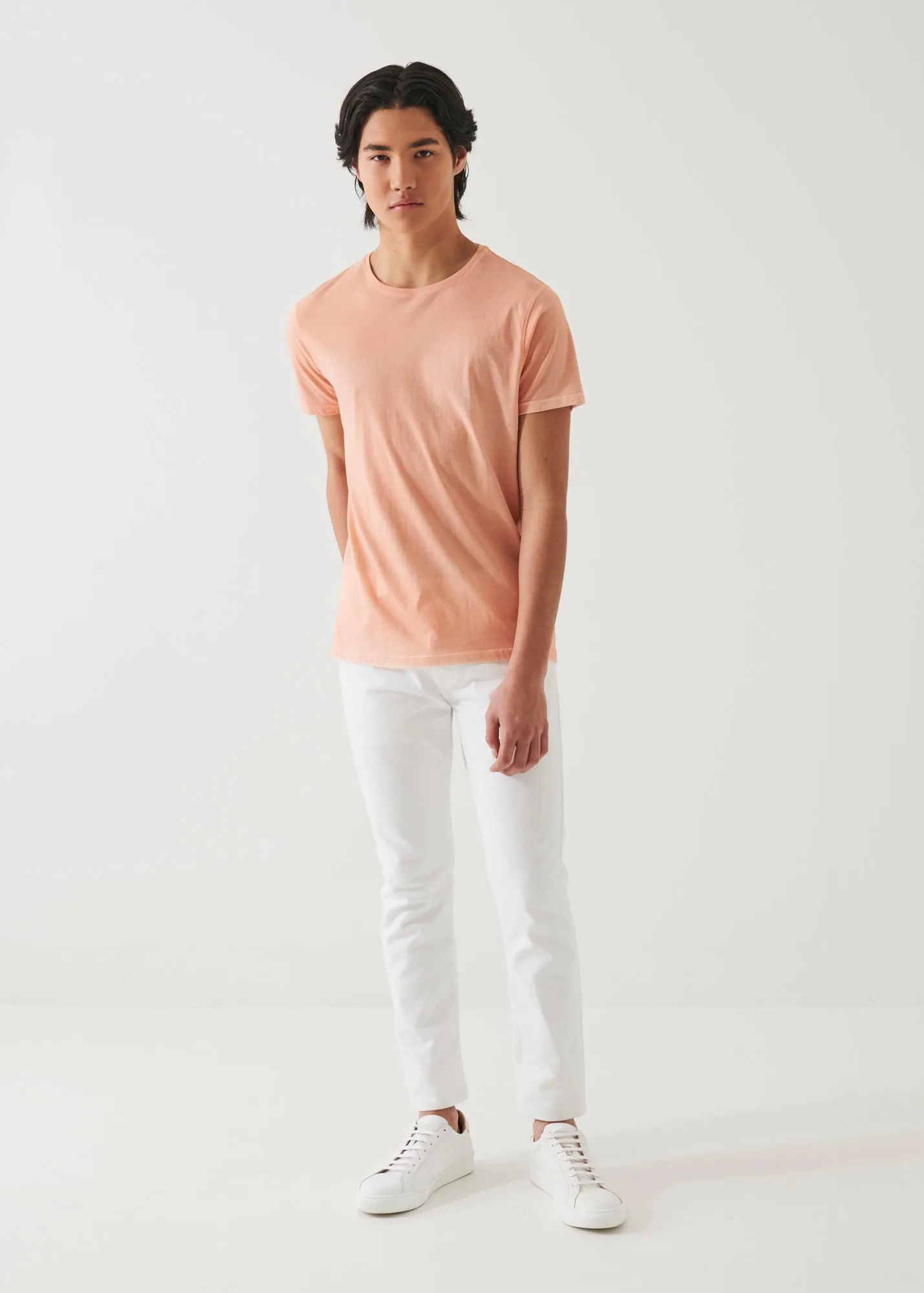 LIGHTWEIGHT PIMA COTTON SPRAY WASH T-SHIRT